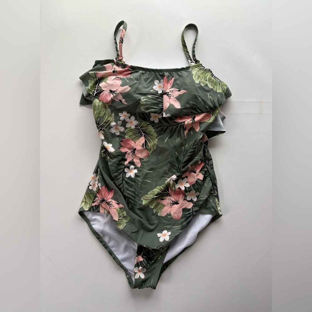 Women's Kona Sol Padded One Piece Floral Swimsuit Size Large